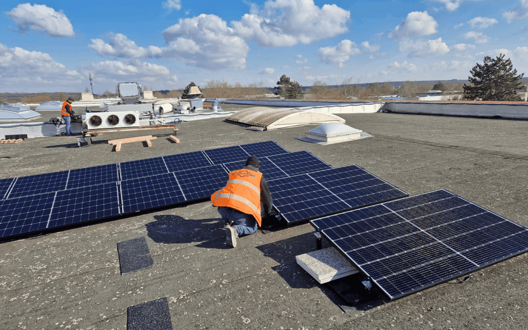 Création d&rsquo;un centre de self-stockage et installation de panneaux solaires – SHURGARD – Buc